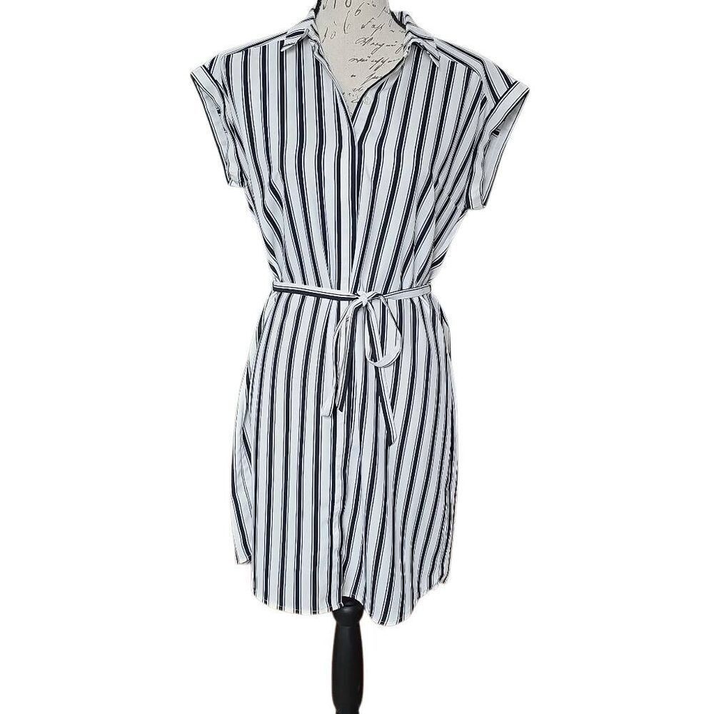 Express Women's Sz Small White Black Stripe Button Down Short Sleeve Shirt Dress